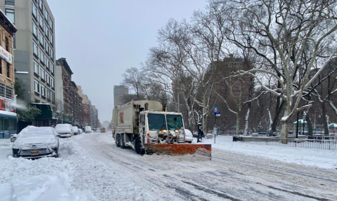 essex-and-canal-by-the-lo-down-1
