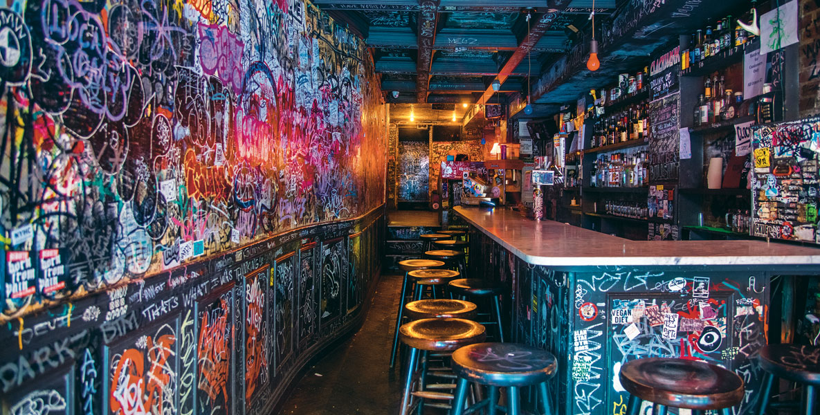 Daniel Root’s Barroom Photography: Transcending Closing Time | The Lo ...